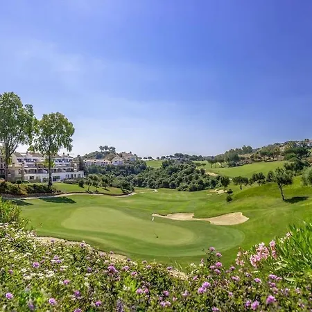 Harmony Golf Апартаменты